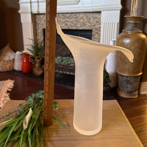 14.5 Inch Vintage Frosted Satin Glass Jack In The Pulpit Vase - Picture 7 of 7